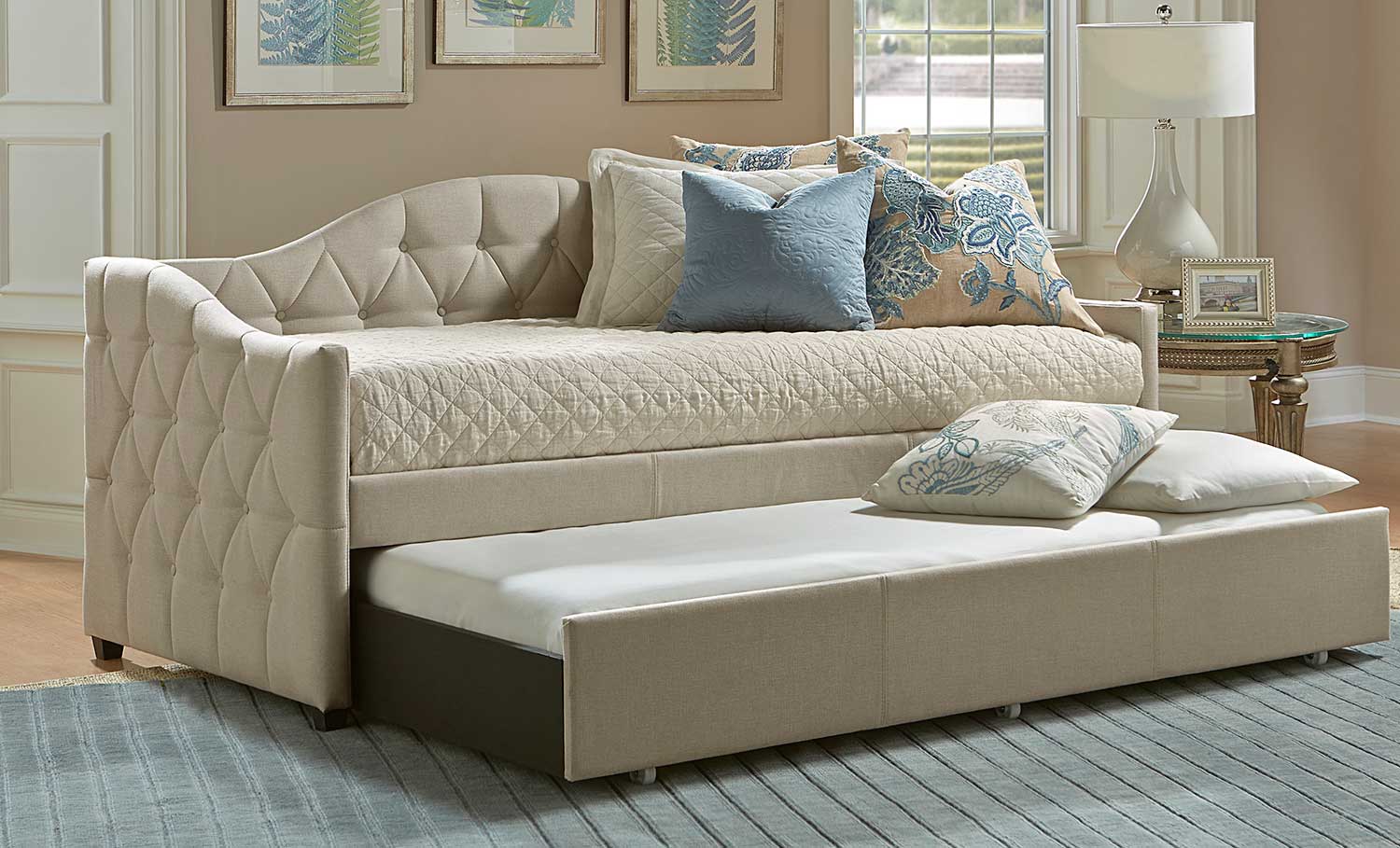Hillsdale Jamie Daybed with Trundle - Beige