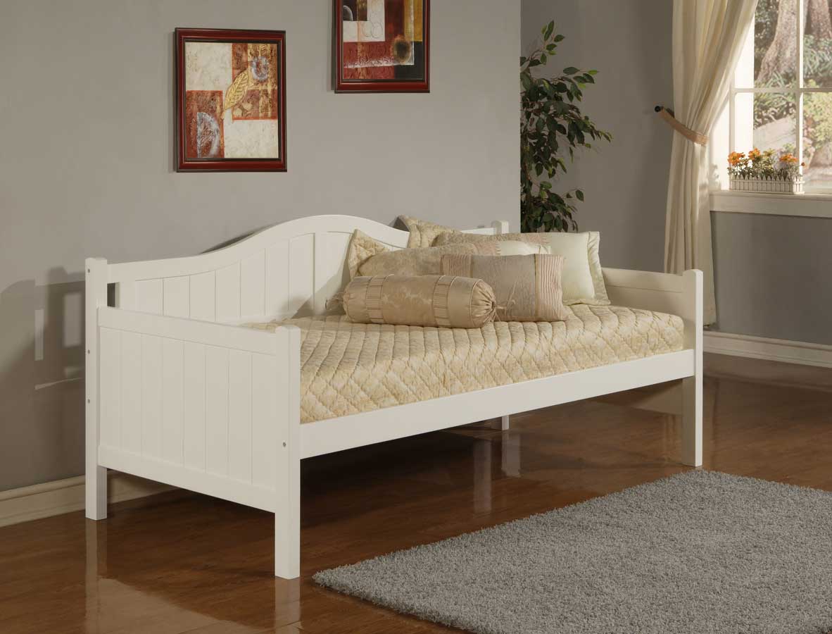 Hillsdale Staci White Daybed