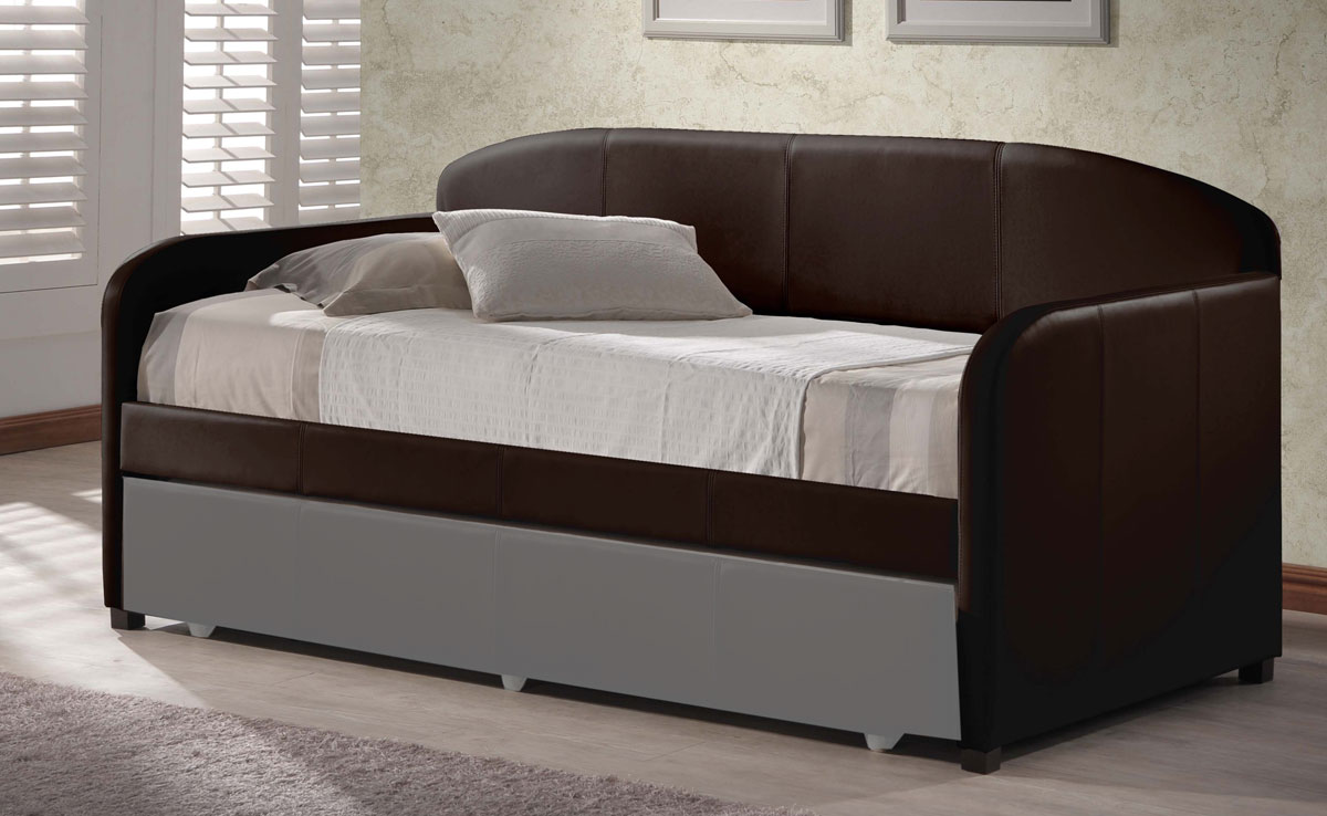 Hillsdale Springfield Daybed - Brown Hillsdale Springfield Daybed - Brown