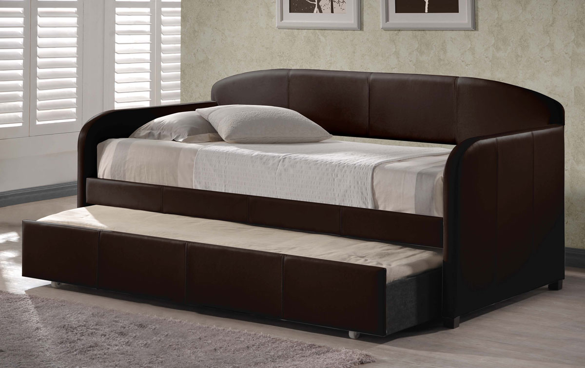 Hillsdale Springfield Daybed With Trundle - Brown