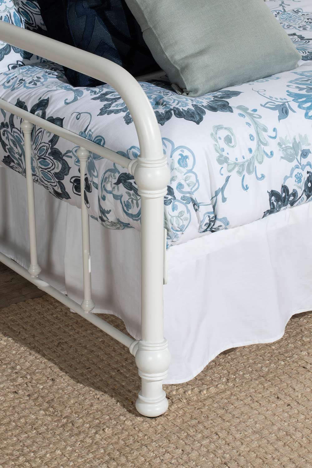 Hillsdale Kirkland Twin Daybed - Soft White