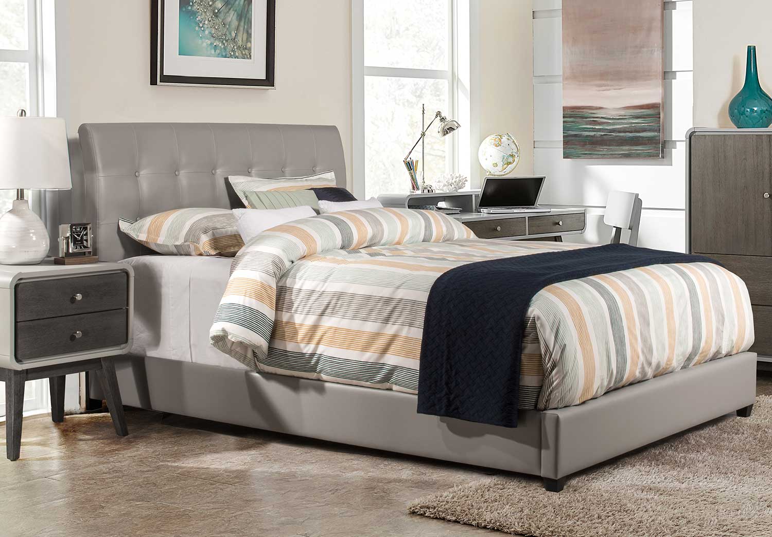 Hillsdale Lusso Bed - Gray Faux Leather