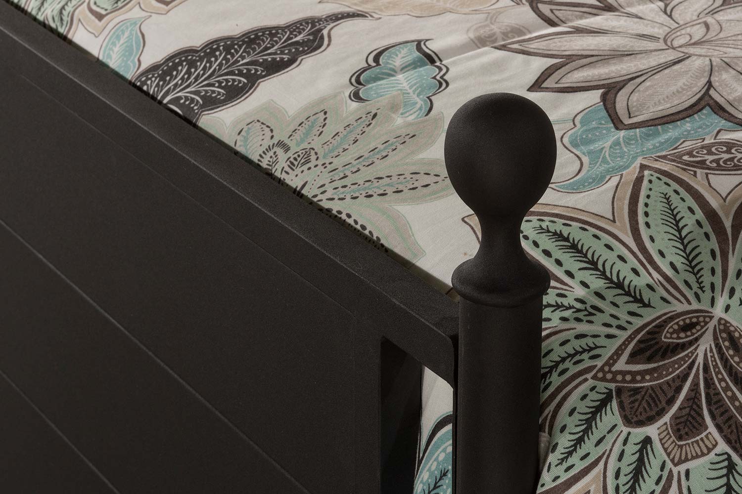 Hillsdale Cumberland Bed - Textured Black