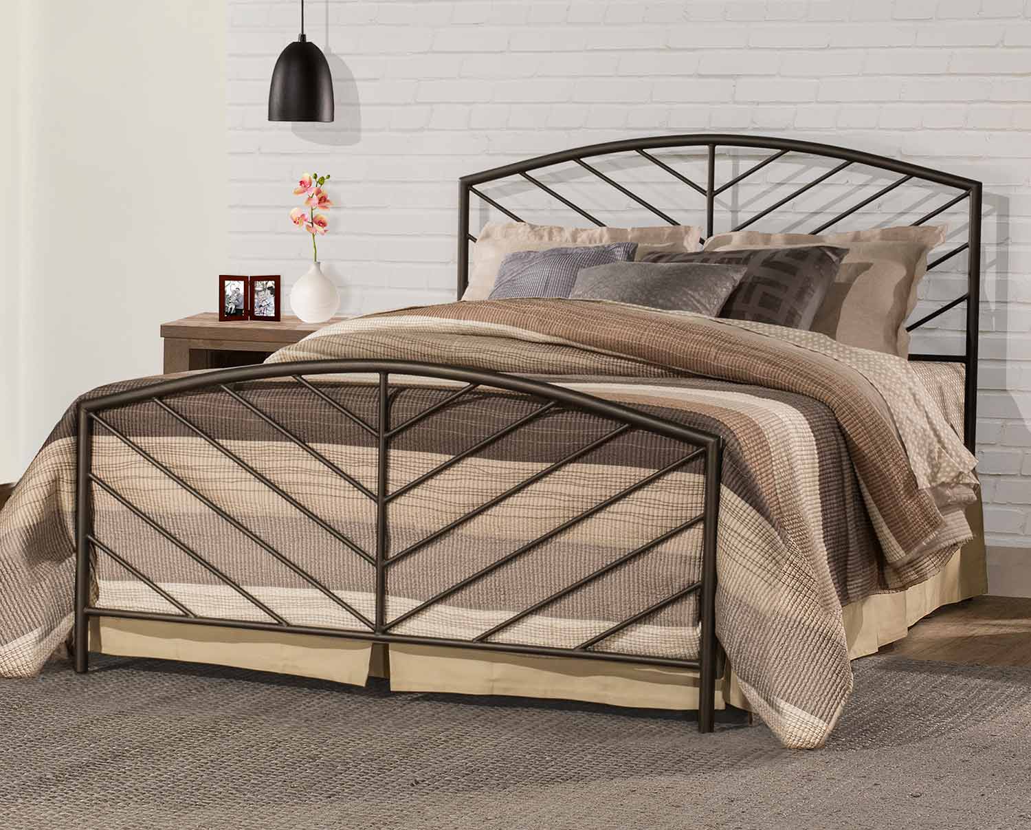 Hillsdale Essex Metal Bed with Frame - Speckled Pewter